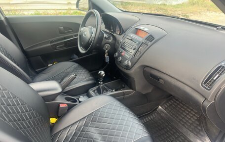KIA cee'd I рестайлинг, 2008 год, 525 000 рублей, 9 фотография