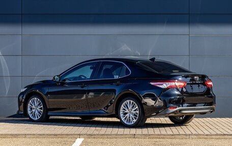 Toyota Camry, 2018 год, 2 495 000 рублей, 4 фотография