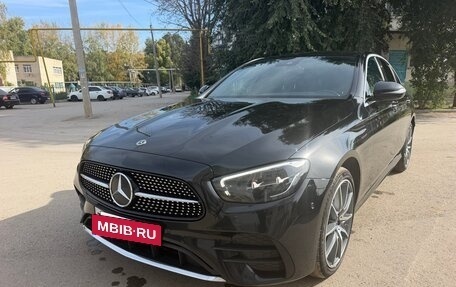 Mercedes-Benz E-Класс, 2021 год, 1 500 000 рублей, 2 фотография