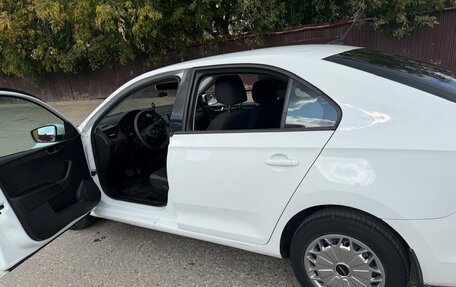 Skoda Rapid II, 2021 год, 800 000 рублей, 4 фотография