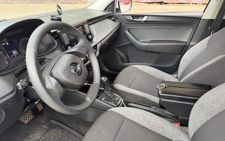 Skoda Rapid II, 2021 год, 800 000 рублей, 2 фотография