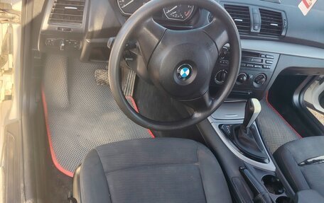 BMW 1 серия, 2010 год, 520 000 рублей, 6 фотография