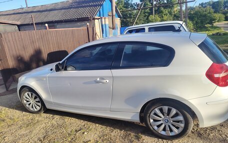 BMW 1 серия, 2010 год, 520 000 рублей, 8 фотография