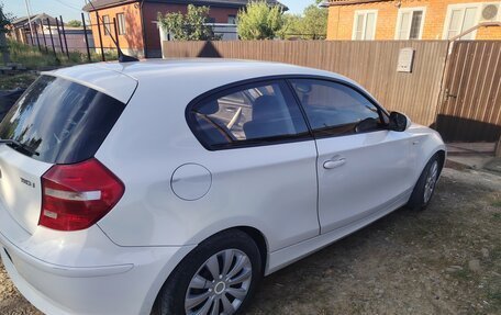 BMW 1 серия, 2010 год, 520 000 рублей, 7 фотография