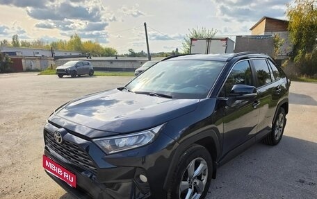 Toyota RAV4, 2020 год, 2 700 000 рублей, 14 фотография