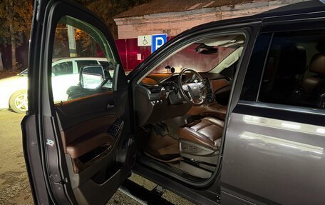 Chevrolet Tahoe IV, 2015 год, 3 290 000 рублей, 8 фотография