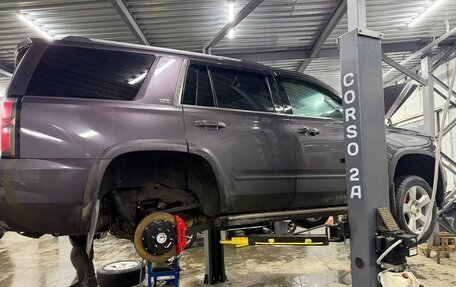 Chevrolet Tahoe IV, 2015 год, 3 290 000 рублей, 26 фотография