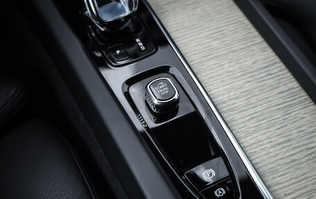 Volvo XC60 II, 2021 год, 4 449 000 рублей, 21 фотография