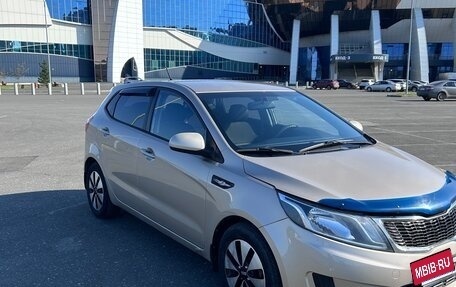 KIA Rio III рестайлинг, 2013 год, 812 000 рублей, 2 фотография