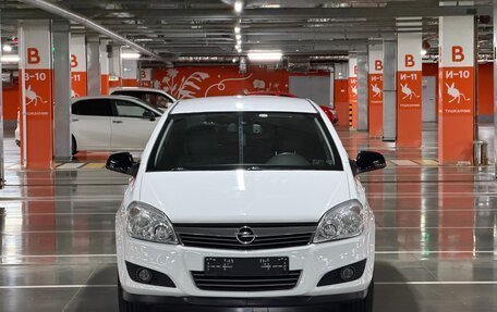 Opel Astra H, 2011 год, 498 000 рублей, 1 фотография