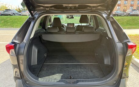 Toyota RAV4, 2021 год, 3 680 000 рублей, 18 фотография