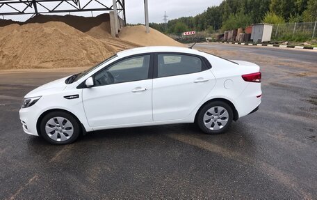 KIA Rio III рестайлинг, 2016 год, 843 000 рублей, 3 фотография