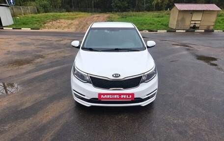 KIA Rio III рестайлинг, 2016 год, 843 000 рублей, 4 фотография