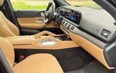 Mercedes-Benz GLS, 2023 год, 13 950 000 рублей, 4 фотография