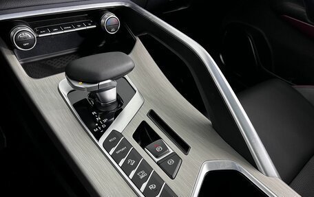 Geely Coolray I, 2023 год, 1 950 000 рублей, 16 фотография