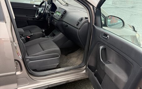 Volkswagen Golf Plus II, 2012 год, 625 000 рублей, 22 фотография