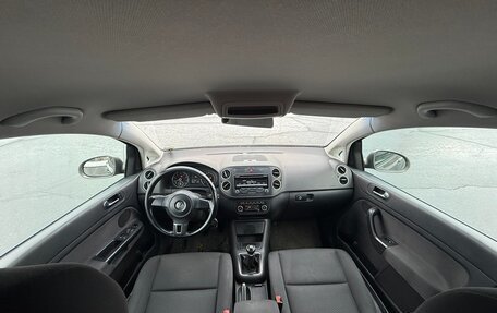 Volkswagen Golf Plus II, 2012 год, 625 000 рублей, 28 фотография