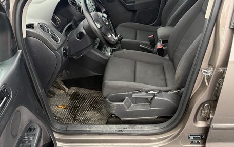 Volkswagen Golf Plus II, 2012 год, 625 000 рублей, 33 фотография