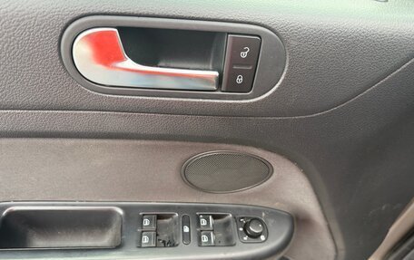 Volkswagen Golf Plus II, 2012 год, 625 000 рублей, 34 фотография