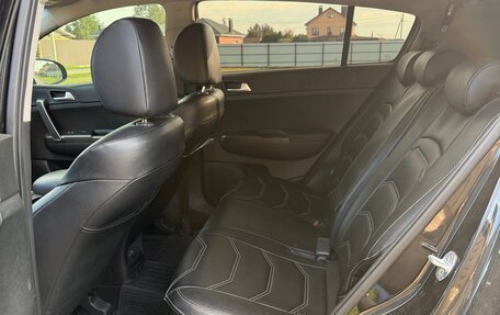 KIA Sportage IV рестайлинг, 2022 год, 2 600 000 рублей, 8 фотография