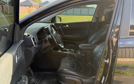 KIA Sportage IV рестайлинг, 2022 год, 2 600 000 рублей, 13 фотография