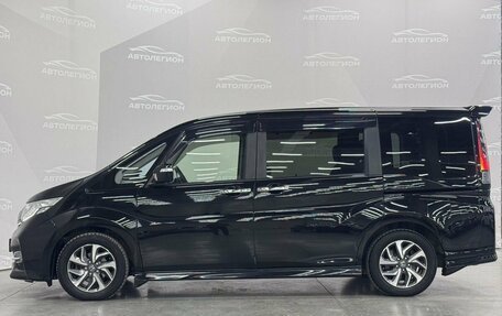 Honda Stepwgn IV, 2017 год, 2 030 000 рублей, 6 фотография