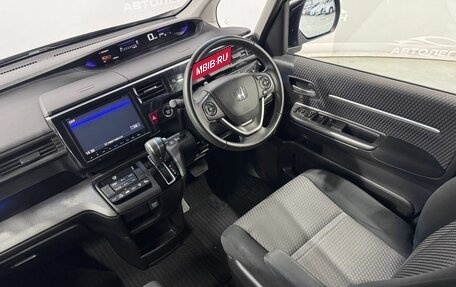 Honda Stepwgn IV, 2017 год, 2 030 000 рублей, 9 фотография