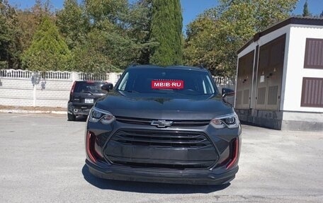 Chevrolet Orlando, 2022 год, 1 740 000 рублей, 2 фотография