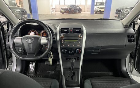 Toyota Corolla, 2011 год, 1 099 000 рублей, 16 фотография