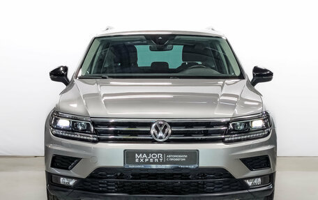 Volkswagen Tiguan II, 2020 год, 2 150 000 рублей, 2 фотография