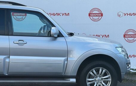 Mitsubishi Pajero IV, 2014 год, 2 369 000 рублей, 18 фотография