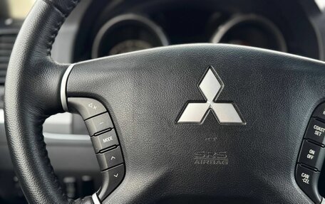 Mitsubishi Pajero IV, 2014 год, 2 369 000 рублей, 28 фотография