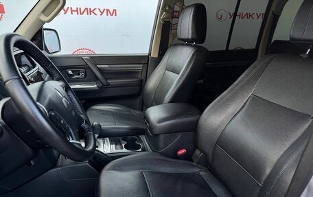 Mitsubishi Pajero IV, 2014 год, 2 369 000 рублей, 30 фотография