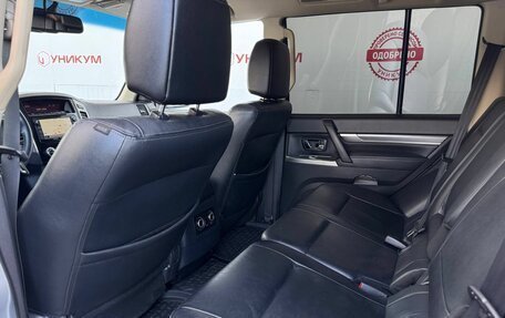 Mitsubishi Pajero IV, 2014 год, 2 369 000 рублей, 36 фотография