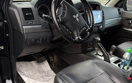 Mitsubishi Pajero IV, 2010 год, 1 850 000 рублей, 5 фотография