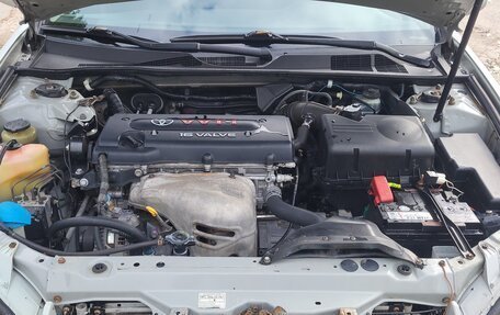 Toyota Camry V40, 2004 год, 600 000 рублей, 7 фотография