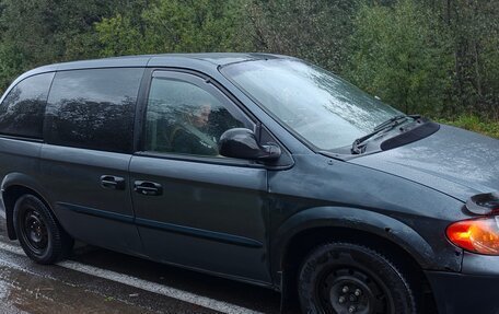 Dodge Caravan IV, 2002 год, 410 000 рублей, 9 фотография