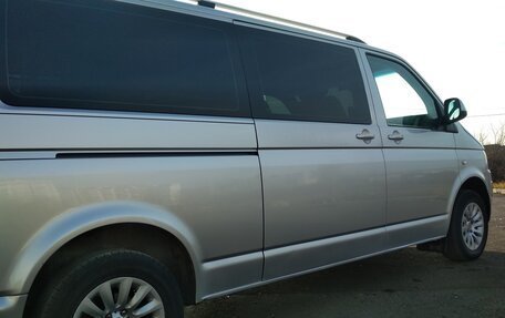 Volkswagen Caravelle T5, 2011 год, 2 245 000 рублей, 5 фотография