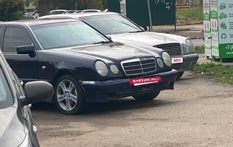 Mercedes-Benz E-Класс, 1998 год, 350 000 рублей, 2 фотография