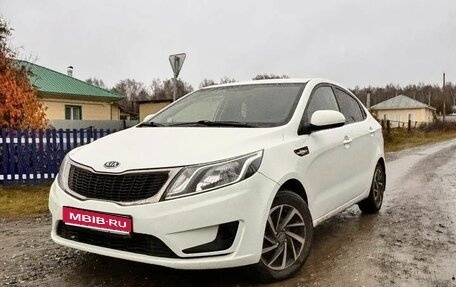 KIA Rio III рестайлинг, 2012 год, 750 000 рублей, 1 фотография