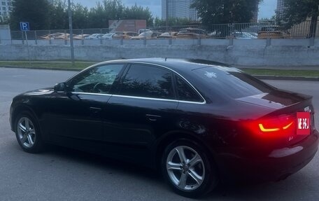 Audi A4, 2012 год, 1 090 000 рублей, 9 фотография