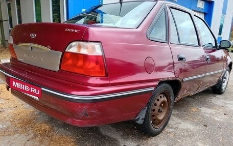 Daewoo Nexia I рестайлинг, 2007 год, 97 000 рублей, 7 фотография