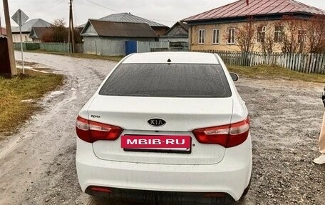 KIA Rio III рестайлинг, 2012 год, 750 000 рублей, 4 фотография