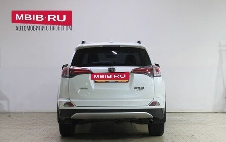Toyota RAV4, 2015 год, 2 099 000 рублей, 6 фотография