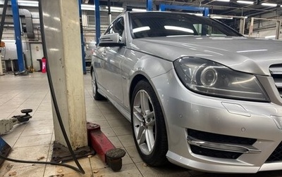 Mercedes-Benz C-Класс, 2011 год, 1 500 000 рублей, 1 фотография