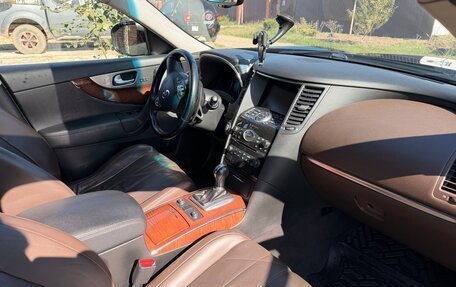 Infiniti FX II, 2012 год, 1 550 000 рублей, 6 фотография