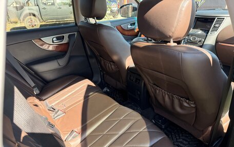 Infiniti FX II, 2012 год, 1 550 000 рублей, 9 фотография