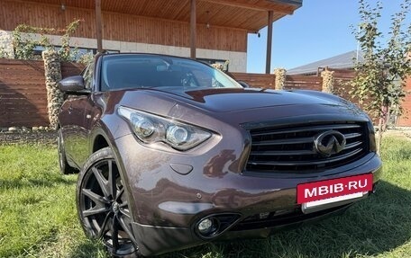 Infiniti FX II, 2012 год, 1 550 000 рублей, 13 фотография