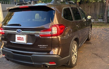 Subaru Ascent, 2019 год, 2 800 000 рублей, 3 фотография