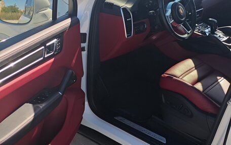 Porsche Cayenne III, 2022 год, 10 150 000 рублей, 7 фотография